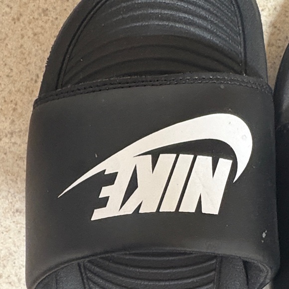 Nike Black and White Slide Sandals - Picture 3 of 6